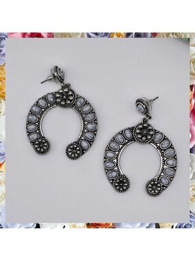Western Boho Style Silver Concho Naja Earrings #880